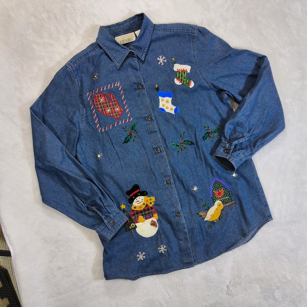 Vintage Casey & Max Denim Shirt Womens Medium Blue Embroidered Christmas Snowman